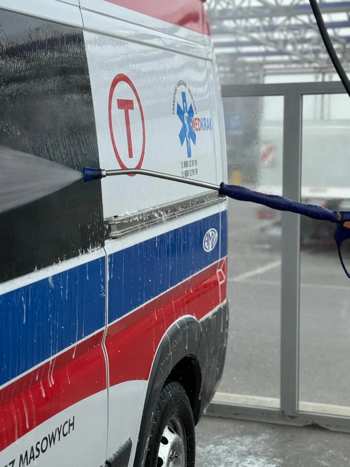 Przygotowanie ambulansu do transportu
